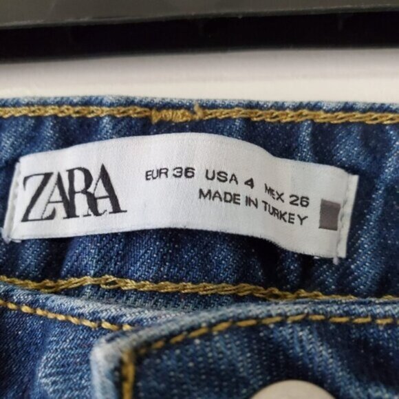 Zara High Rise Flare Slit Leg Retro Jeans 4 - Picture 8 of 10